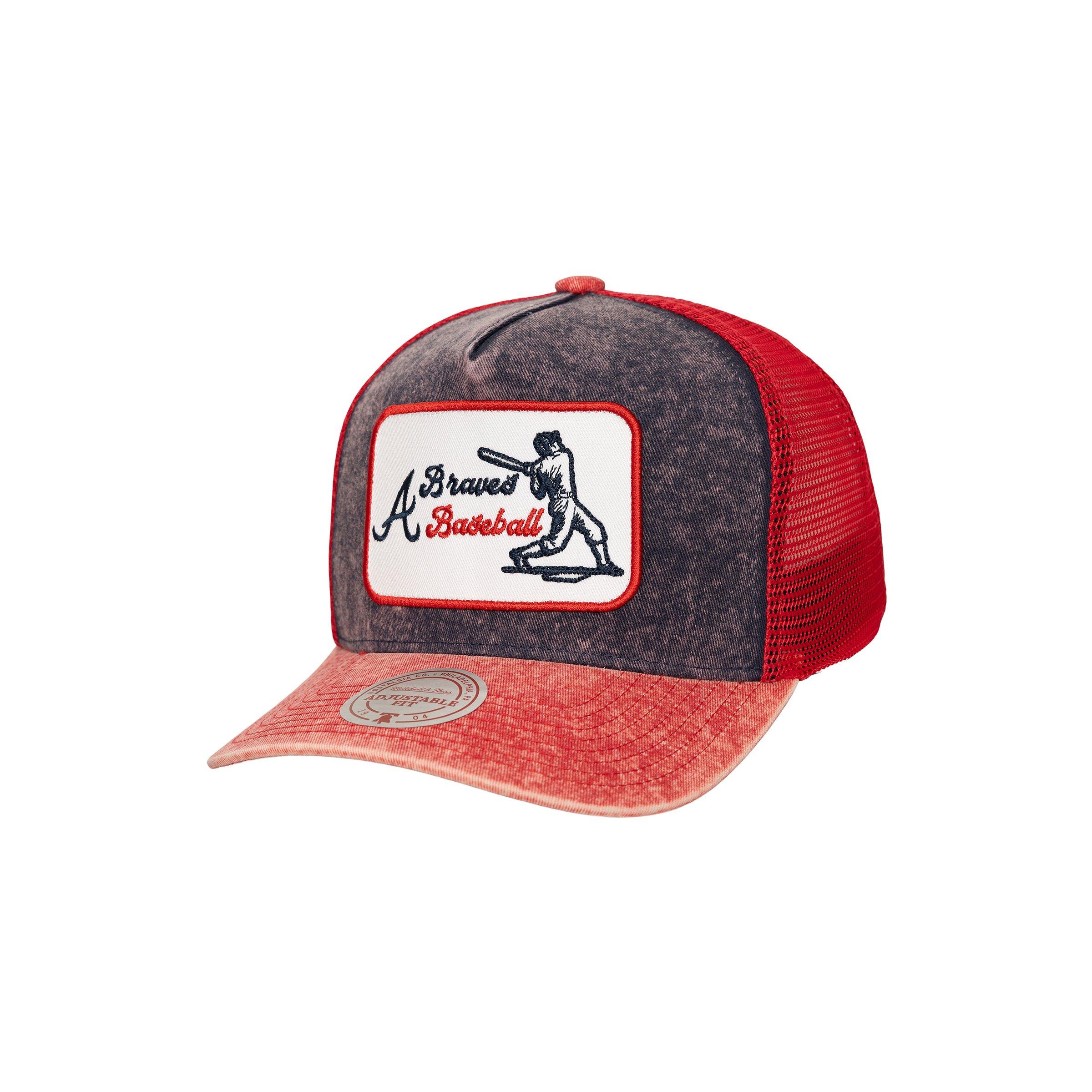 Mitchell & Ness Atlanta Braves Hometown Trucker Snapback Hat - Navy - NAVY